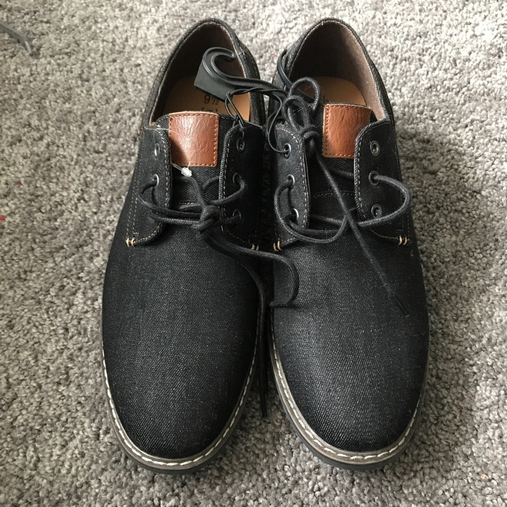 Brand new men’s dress shoes